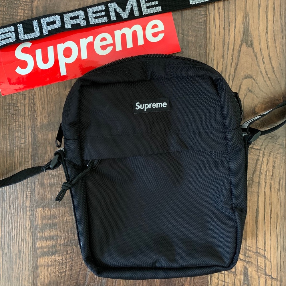 Supreme Black Shoulder Bag SS18 Rare Limited